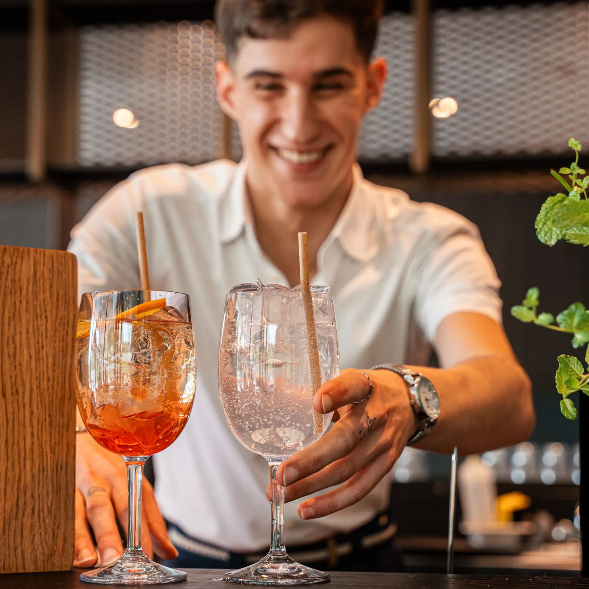 Bar SENSA Wellness Kitchen