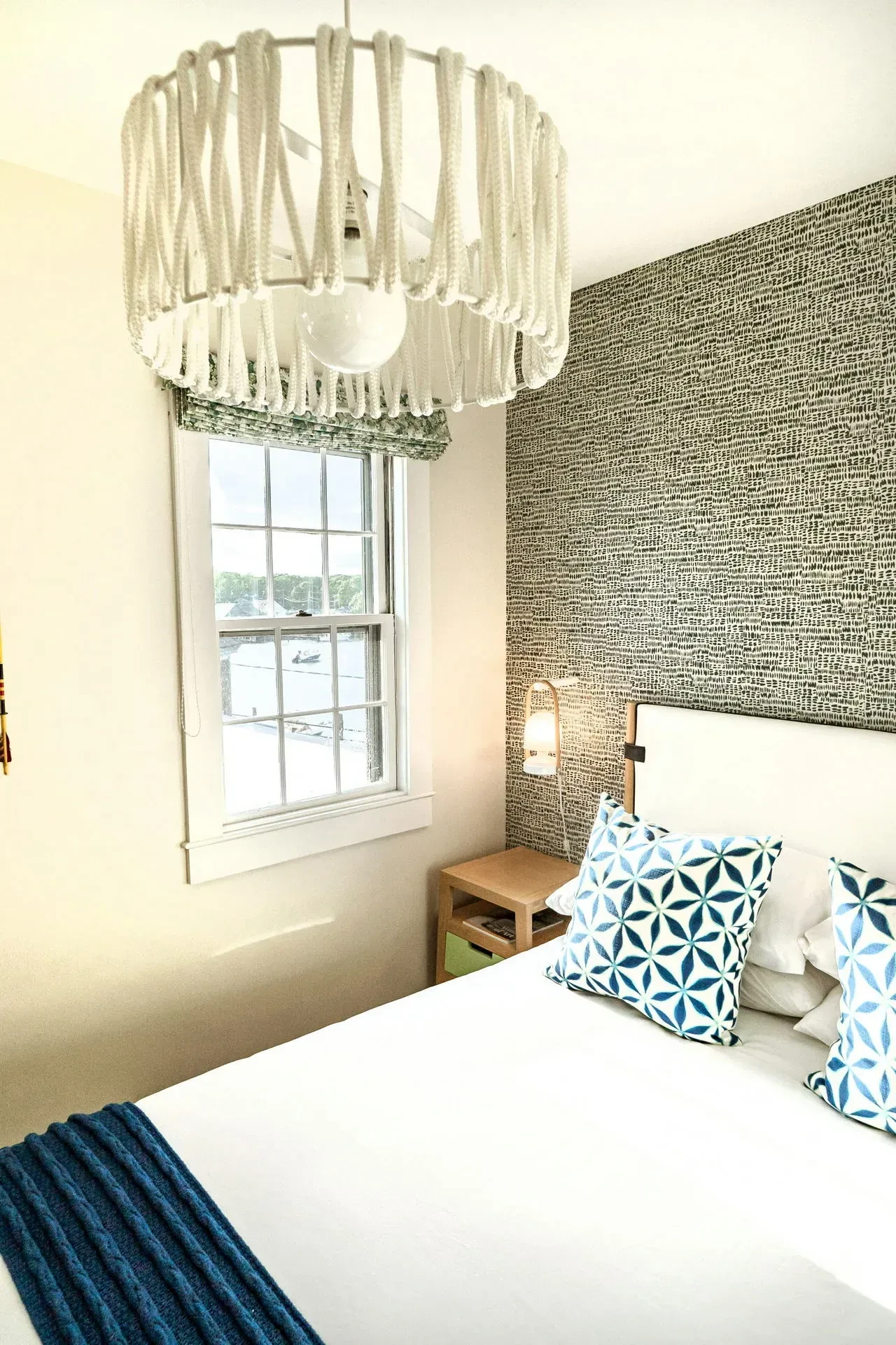 benjamin r ioitej bghk unsplash